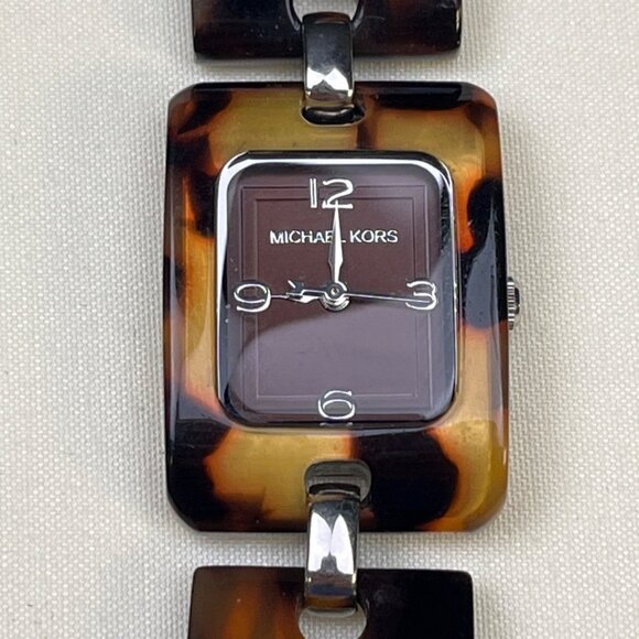 Michael Kors Women's Brown Leopard Print Link Watch SKU 5371 - Picture 2 of 7